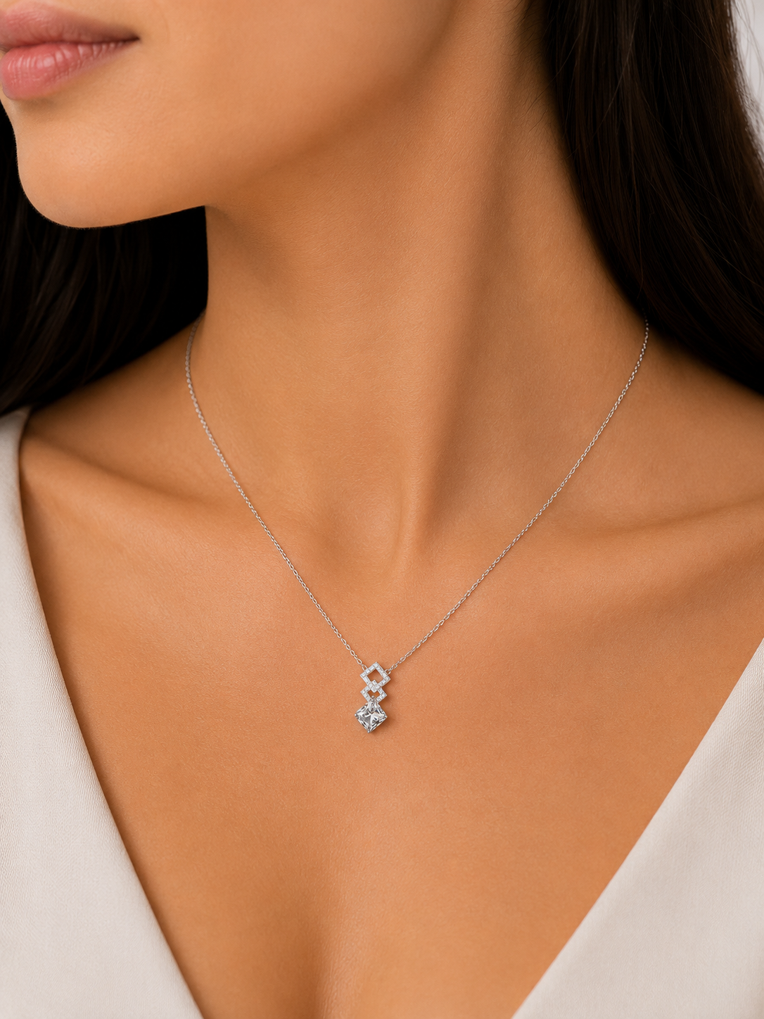 Interlaced Deco Geometry Chain Pendant