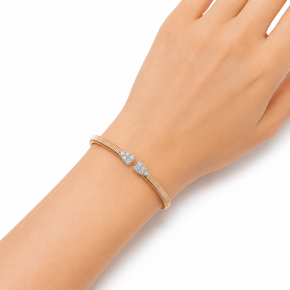 Ribbed Trio Tip Bangle