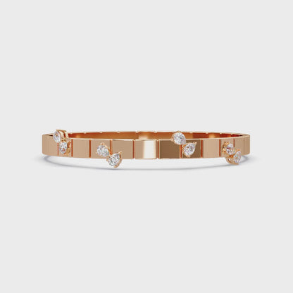 Ribbed Diamond Station Bangle